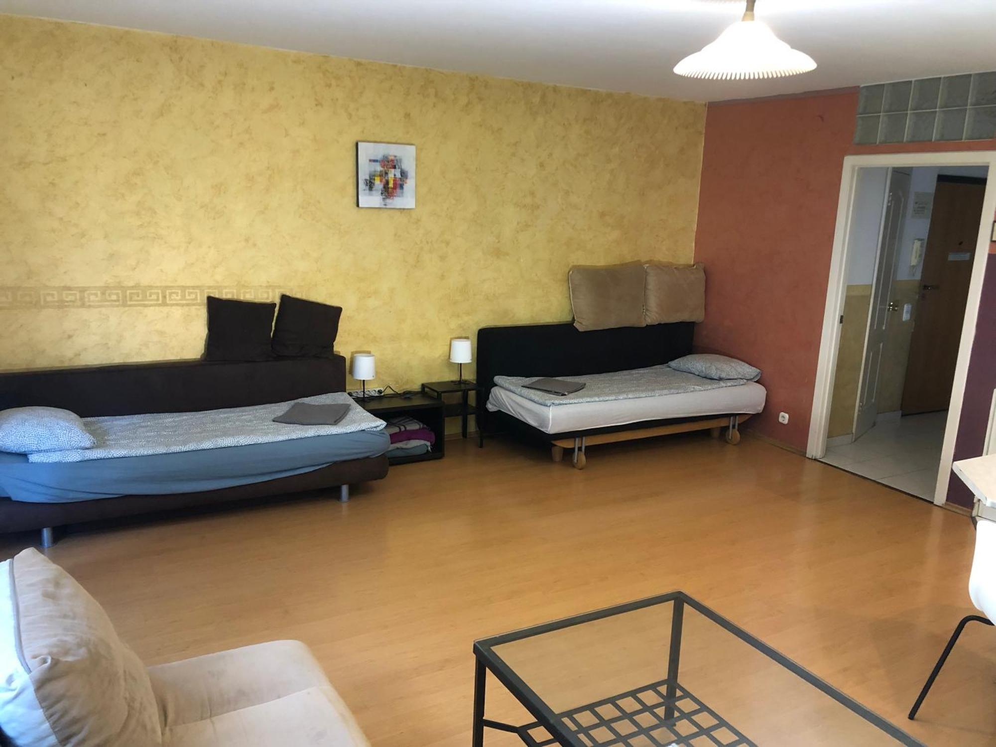 Large Apartment With Garage And Terrace Budapest Bagian luar foto
